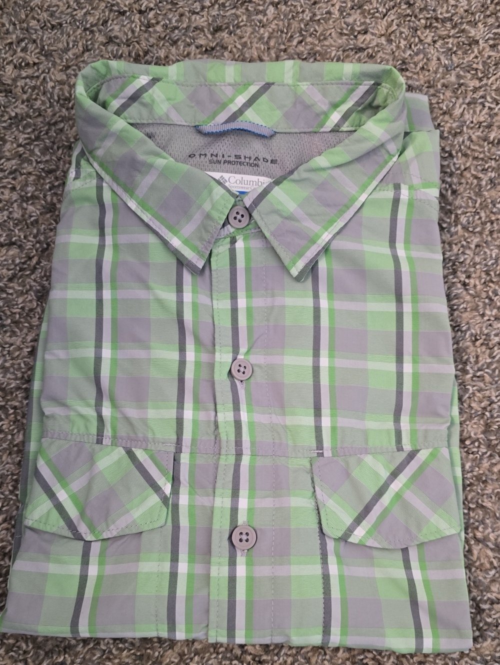 Columbia Men’s Light Green and Gray Plaid Button-Down Shirt